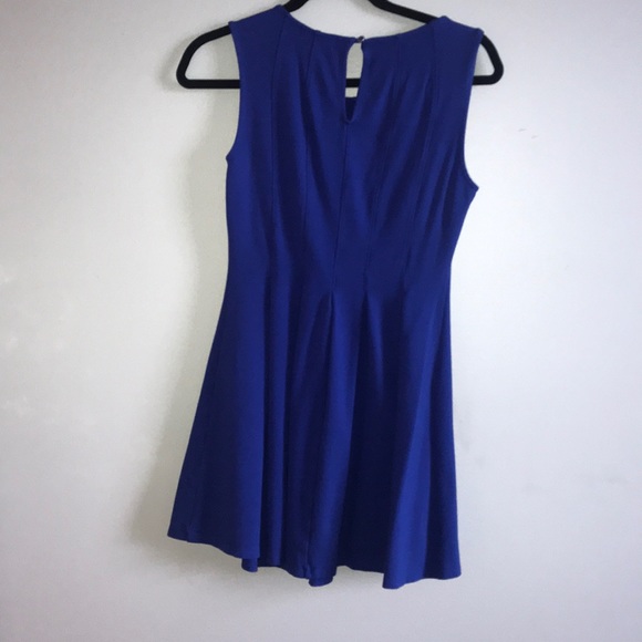 Blue dress - Picture 2 of 2